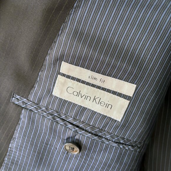 Calvin Klein Slim Fit Navy Blue Pin Stripe Blazer Suit Jacket - Size 46R - Picture 5 of 5